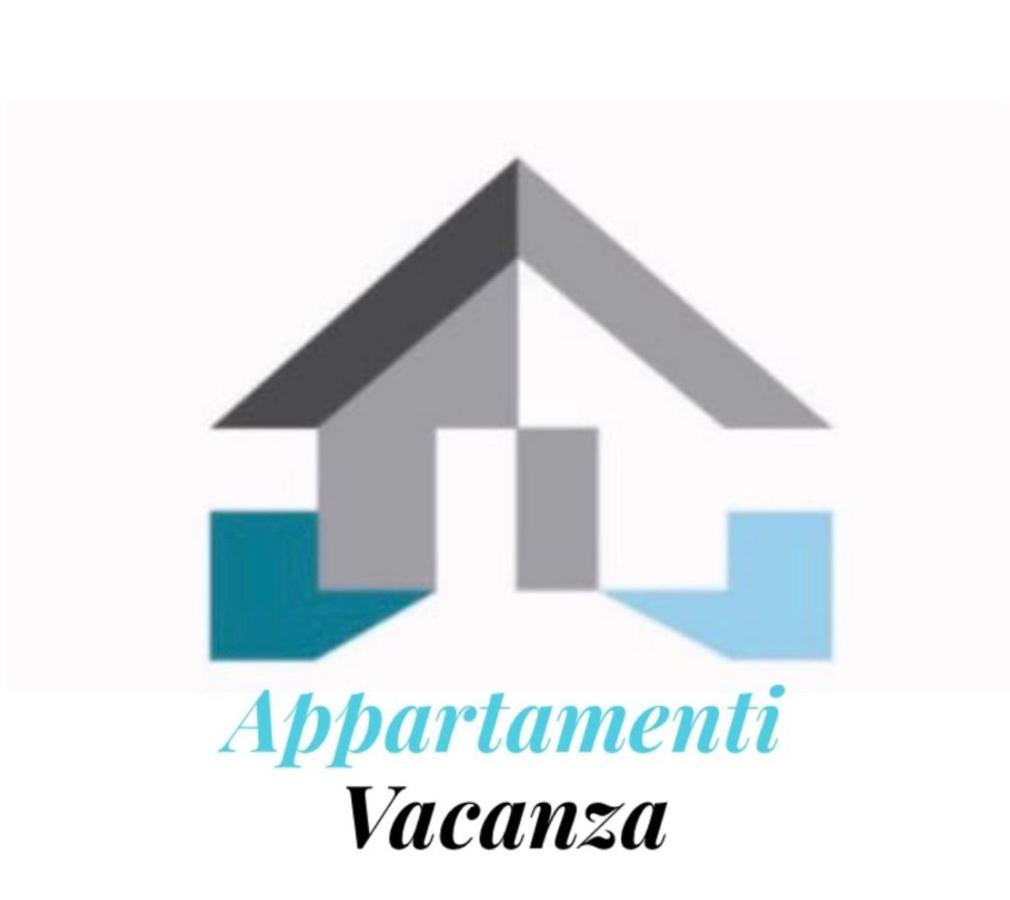 Апартаменти La Conchiglia A Marina Марина-ді-Каррара Екстер'єр фото