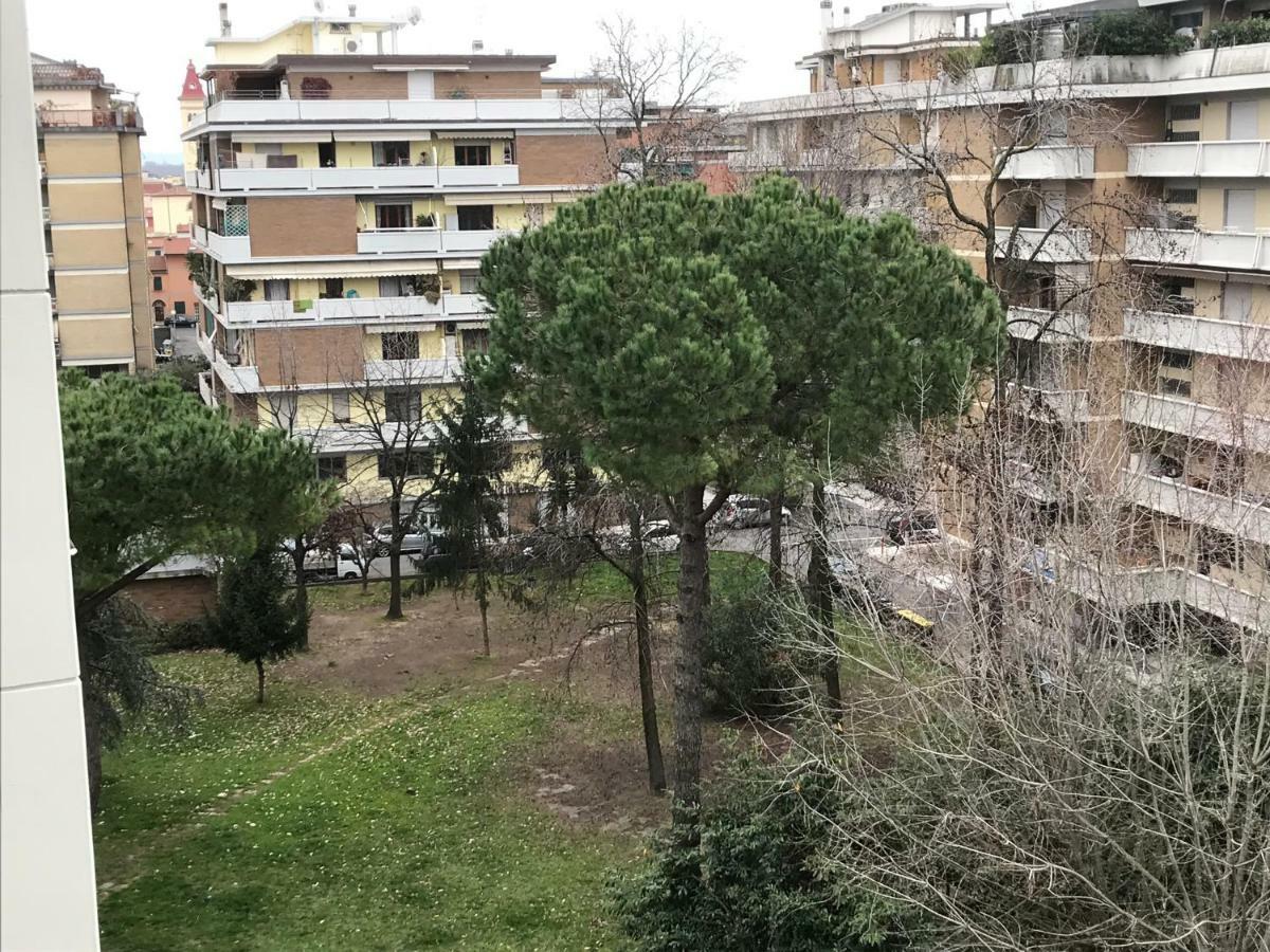 Апартаменти La Conchiglia A Marina Марина-ді-Каррара Екстер'єр фото